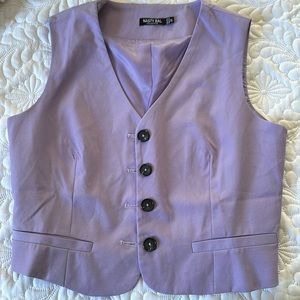 purple vest top